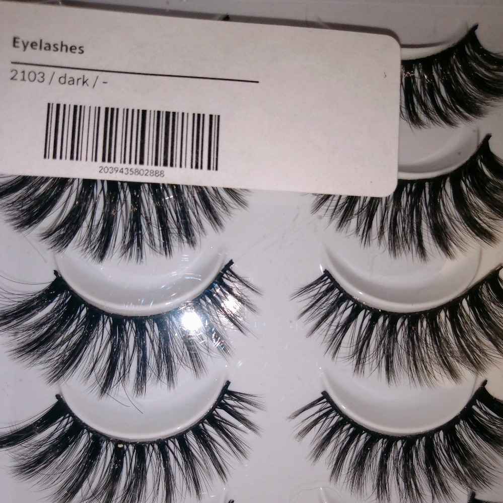 False Eyelashes